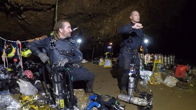 Diving masks from San Marcos company helped rescue of Thai boys from cave -  The San Diego Union-Tribune