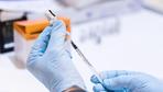 Covid-19: Mehr als 200 Schadensersatzklagen gegen Corona-Impfstoffhersteller
