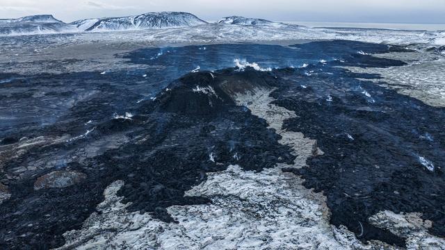 Grindavík: Isländischer Zivilschutz setzt Warnstufe nach Vulkanausbruch herab
