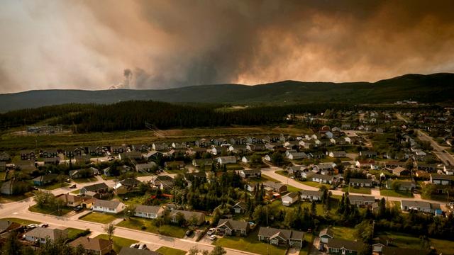 Waldbrände in Kanada: Lässt sich das Feuer bändigen? 