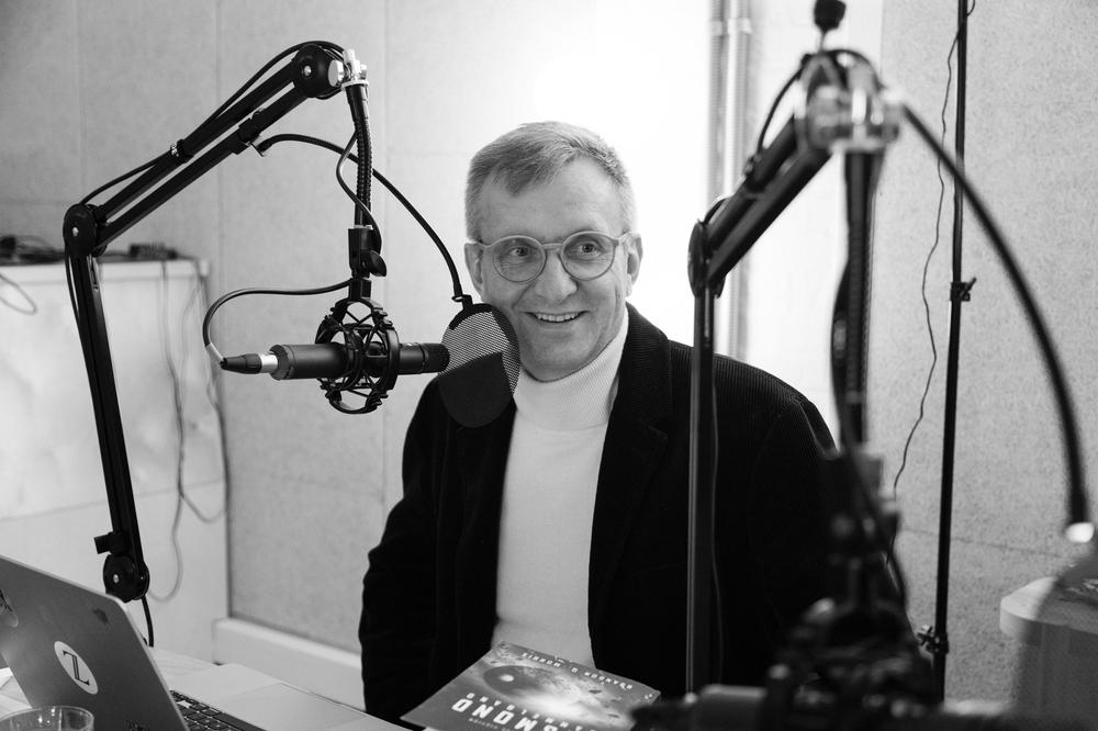 Matthias Matting: Brandon Q. Morris, wie verkauft man zwei Millionen Bücher?