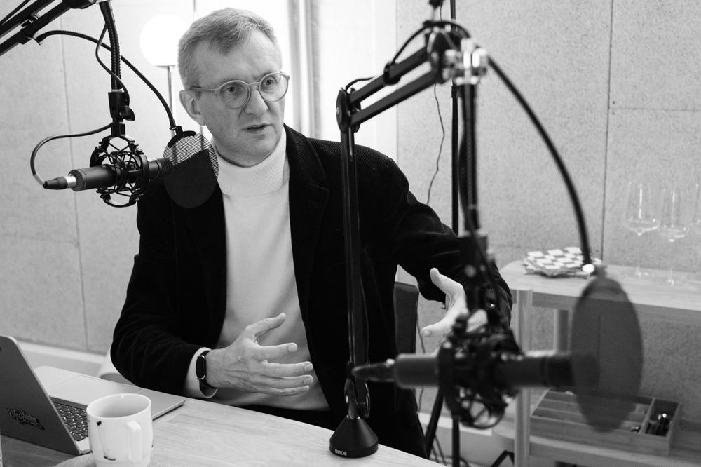 Matthias Matting: Brandon Q. Morris, wie verkauft man zwei Millionen Bücher?