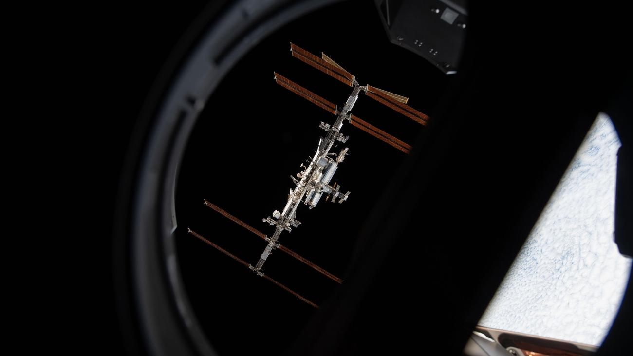 Abbruch von ISS-Mission: Ein kranker Astronaut im All? Die Nasa schweigt und evakuiert