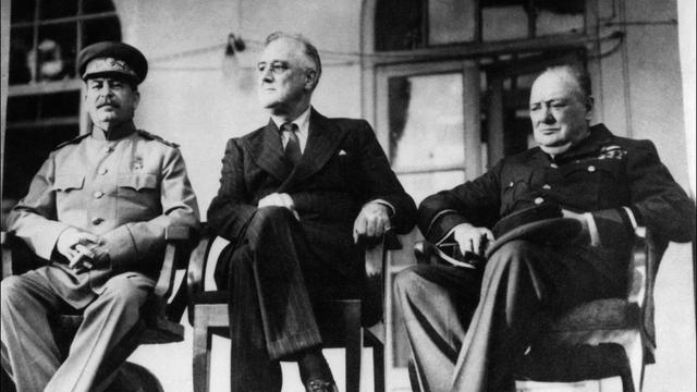 Iran im Zweiten Weltkrieg: Zerrissen zwischen Besatzungsmächten