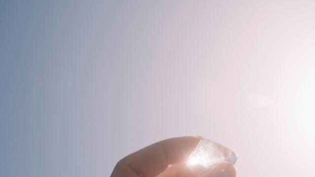 (+) Manuel Hagel: Mal ehrlich: Könnten Sie den Treibhauseffekt kurz erklären?