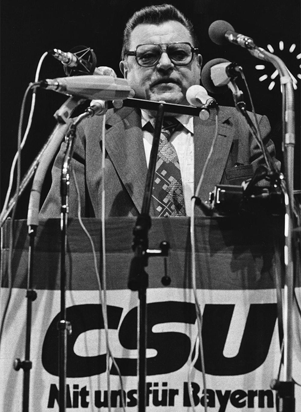 Franz Josef Strauß Ikone für Bayern, MultiMinister, NiemalsKanzler