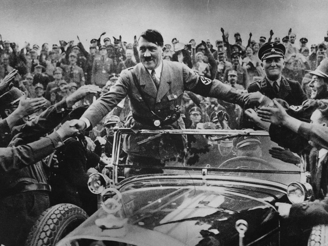 Adolf Hitler : "Wait Calmly" | DIE ZEIT