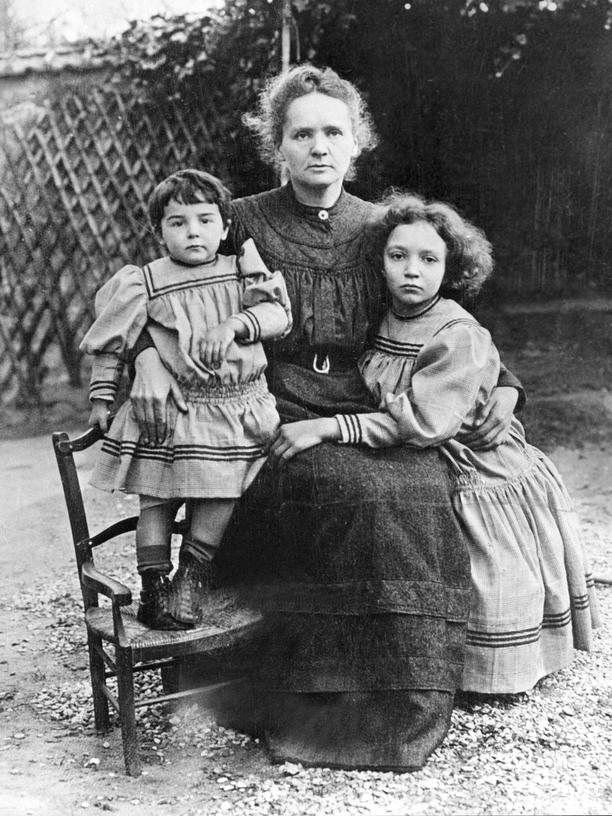 Marie Curie Mythos Einer Uberfrau Zeit Online
