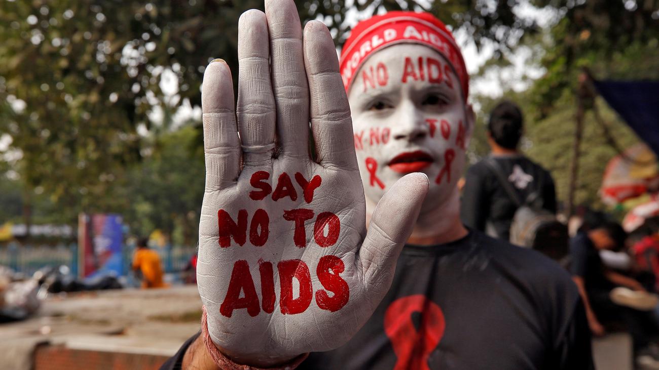 Vereinte Nationen Zahl Der Aids Toten Seit 10 Um Ein Drittel Gesunken Zeit Online