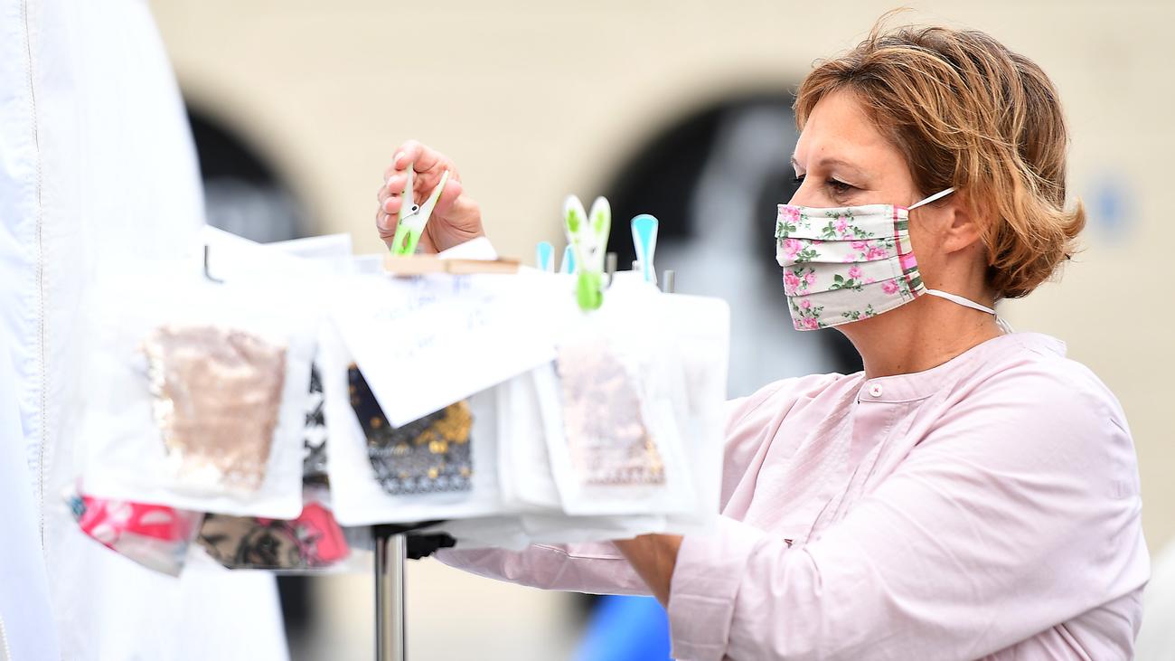 Robert KochInstitut RKI meldet mehr als 2.600 Neuinfektionen ZEIT