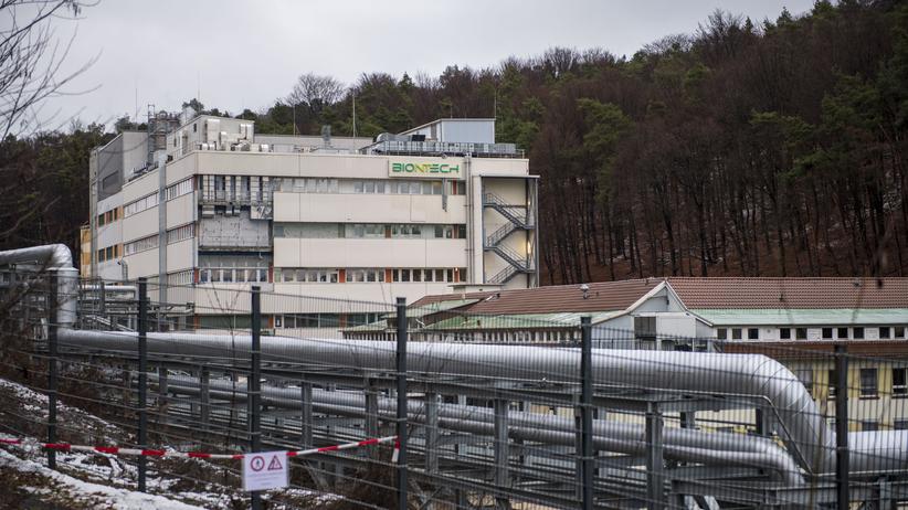 Corona-Impfstoff: BioNTech startet Impfstoffproduktion in ...