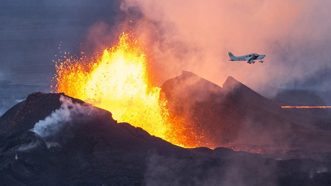 Island: Ein Vulkanausbruch, schön wie ein Gemälde | ZEIT ONLINE