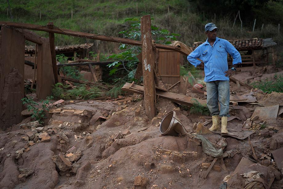 Unglück von Rio Doce Ein Paradies, begraben unter Schlamm ZEIT ONLINE
