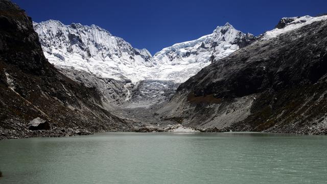Klimawandel: Gletschereis in peruanischen Anden zur Hälfte geschmolzen