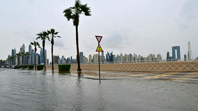 Vereinigte Arabische Emirate: Schulen in Emiraten wegen Starkregen geschlossen, Flüge gestrichen