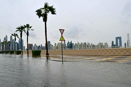 Vereinigte Arabische Emirate Starkregen 