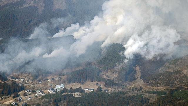 Feuer: Japan kämpft gegen schwerste Waldbrände seit drei Jahrzehnten
