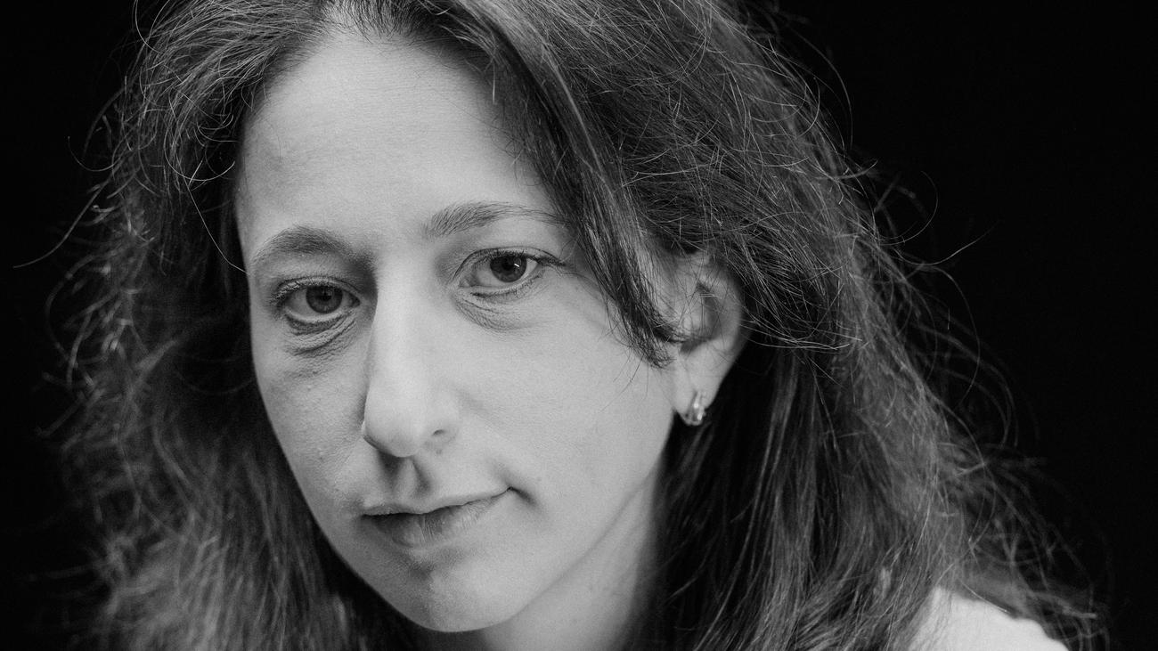 „Sadece Bir Soru“: Ekranlar Çocukları Hasta Ediyor mu, Julia Brailovskaia?