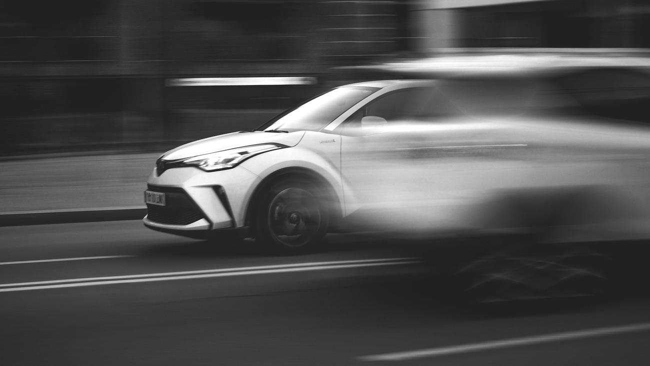 Elektromobilite: Hibrit SUV'ların Kirli Gerçeği