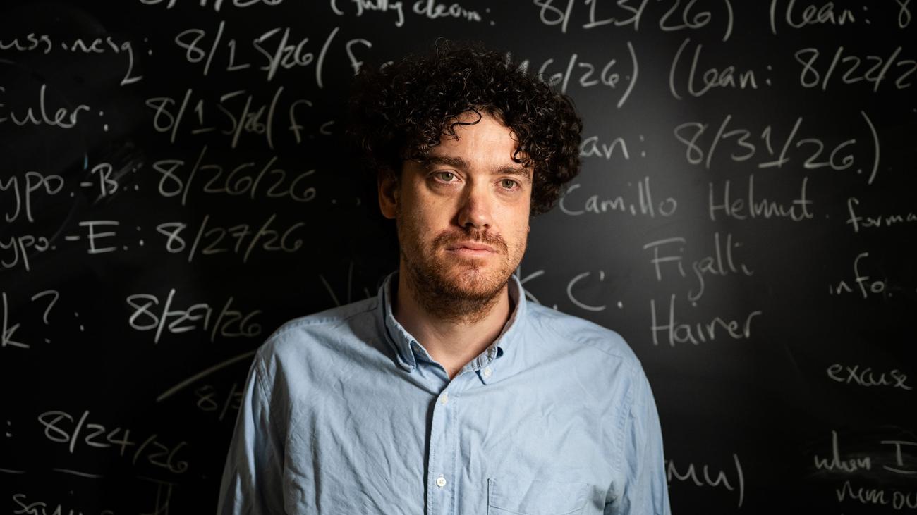 Tristan Buckmaster: »Von Anfang an hatte ich den Eindruck, dass sie uns anlügen«