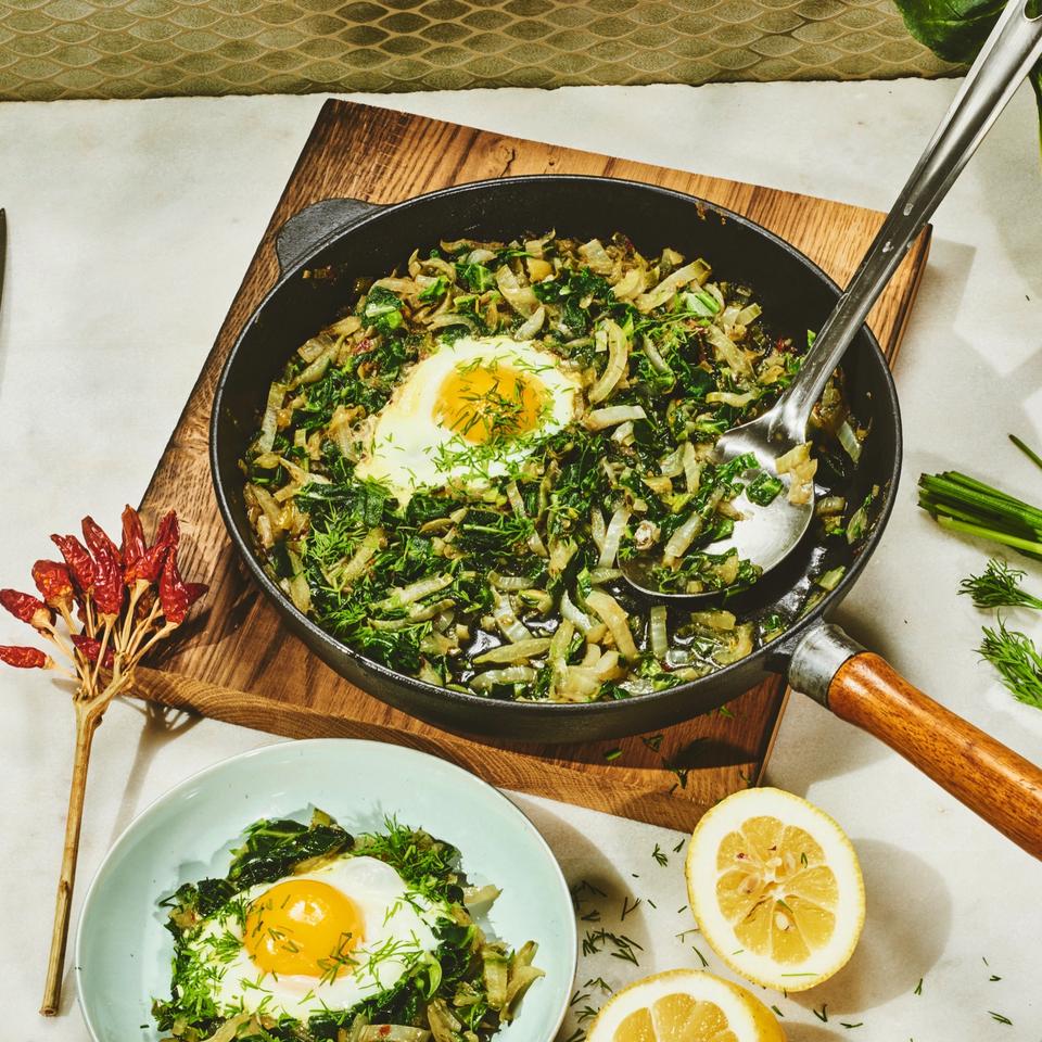 Qora tanlilar tomonidan yirtilgan eshak