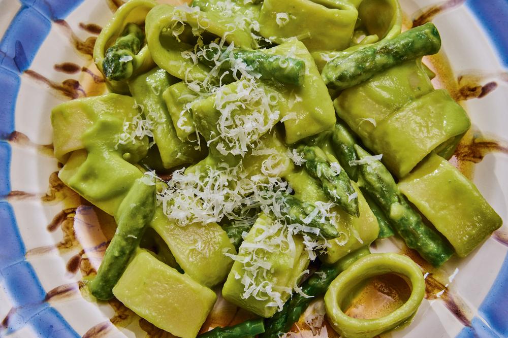 Pasta mit Spargelcreme: Die Saison ist eröffnet | ZEITmagazin
