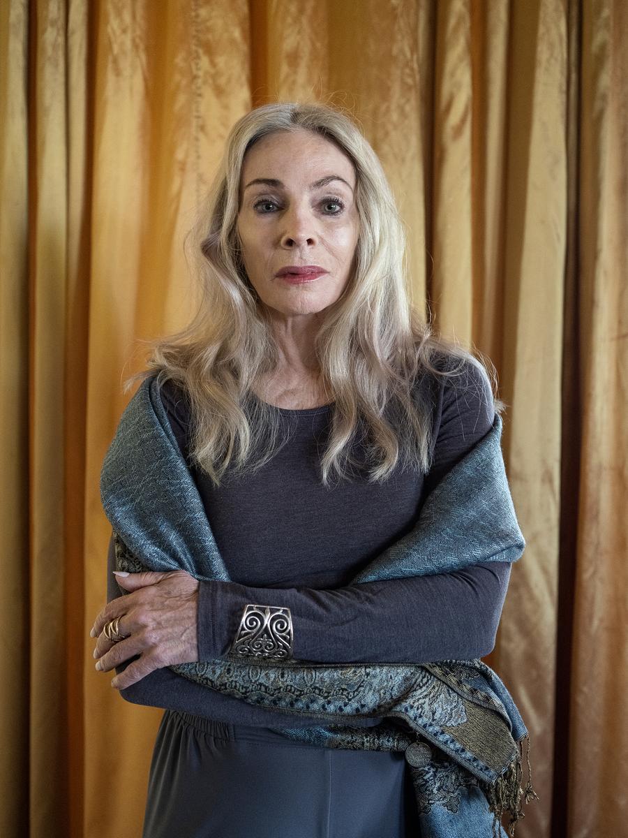 blumenständer holz massiv Runder Blumenständer aus Eiche main image 0