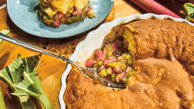 Rhabarberkuchen: Sauer und süß