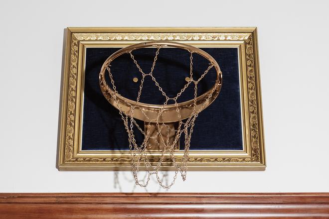 Edi Rama: 1,98 Meter ist Edi Rama groß, genauso groß wie Friedrich Merz. Er hat früher Basketball gespielt, sogar im Nationalteam.