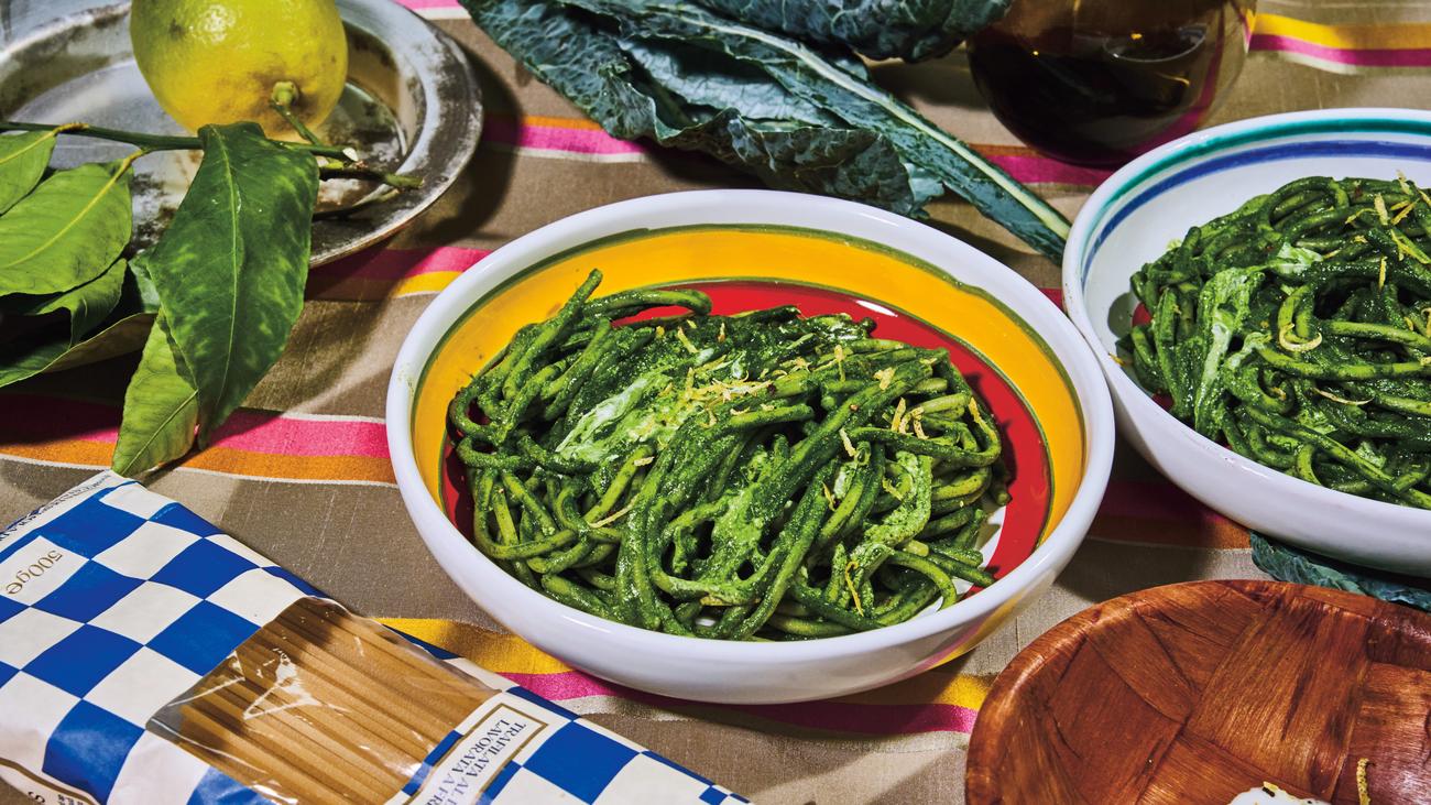Schwarzkohl: Sommerliche Winterpasta