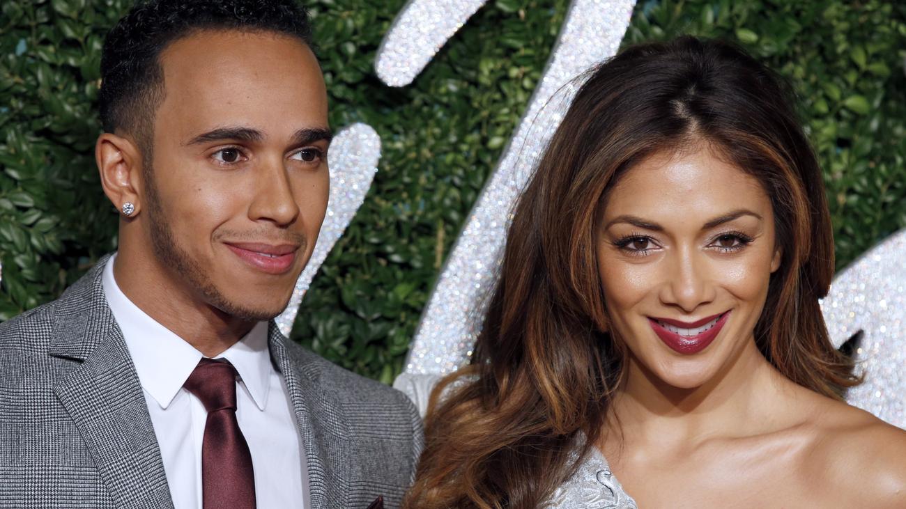 Getwitterfront Zwischen Nicole Scherzinger Und Lews Hamilton Zeitmagazin