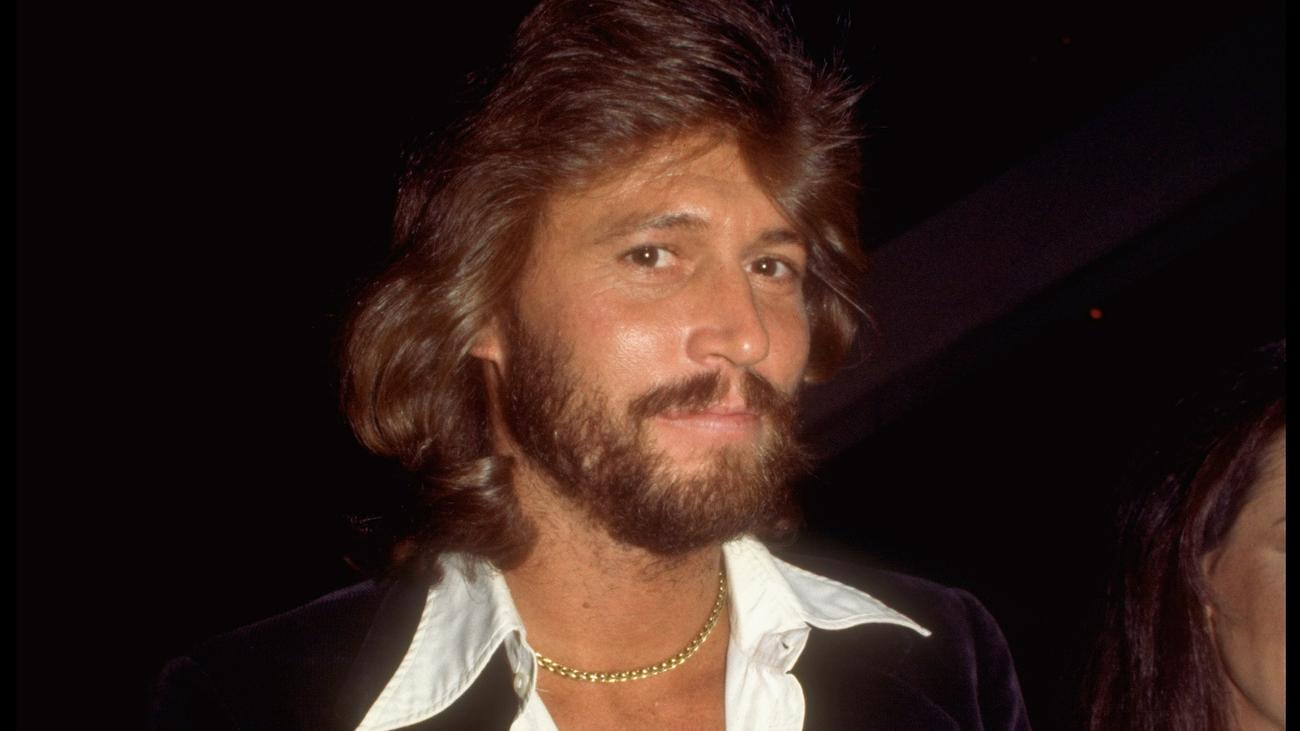 Барри гибб. Barry Gibb. Барри Гибб британский певец. Гибб, Гамильтон. Барри Гибб в молодости без бороды.