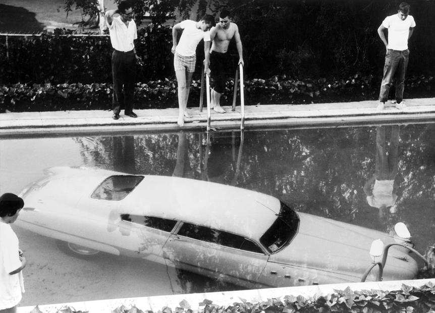 Dreier Pool-Pornos Gussporno-Wanne