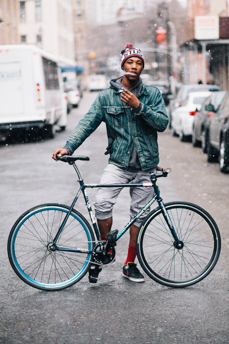 Bike Style in New York Mit Single Speed durch H userschluchten