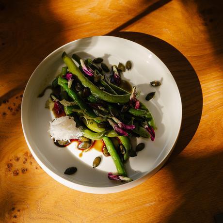 Bohnensalat mit Kürbiskernöl: Keine Schale, weicher Kern