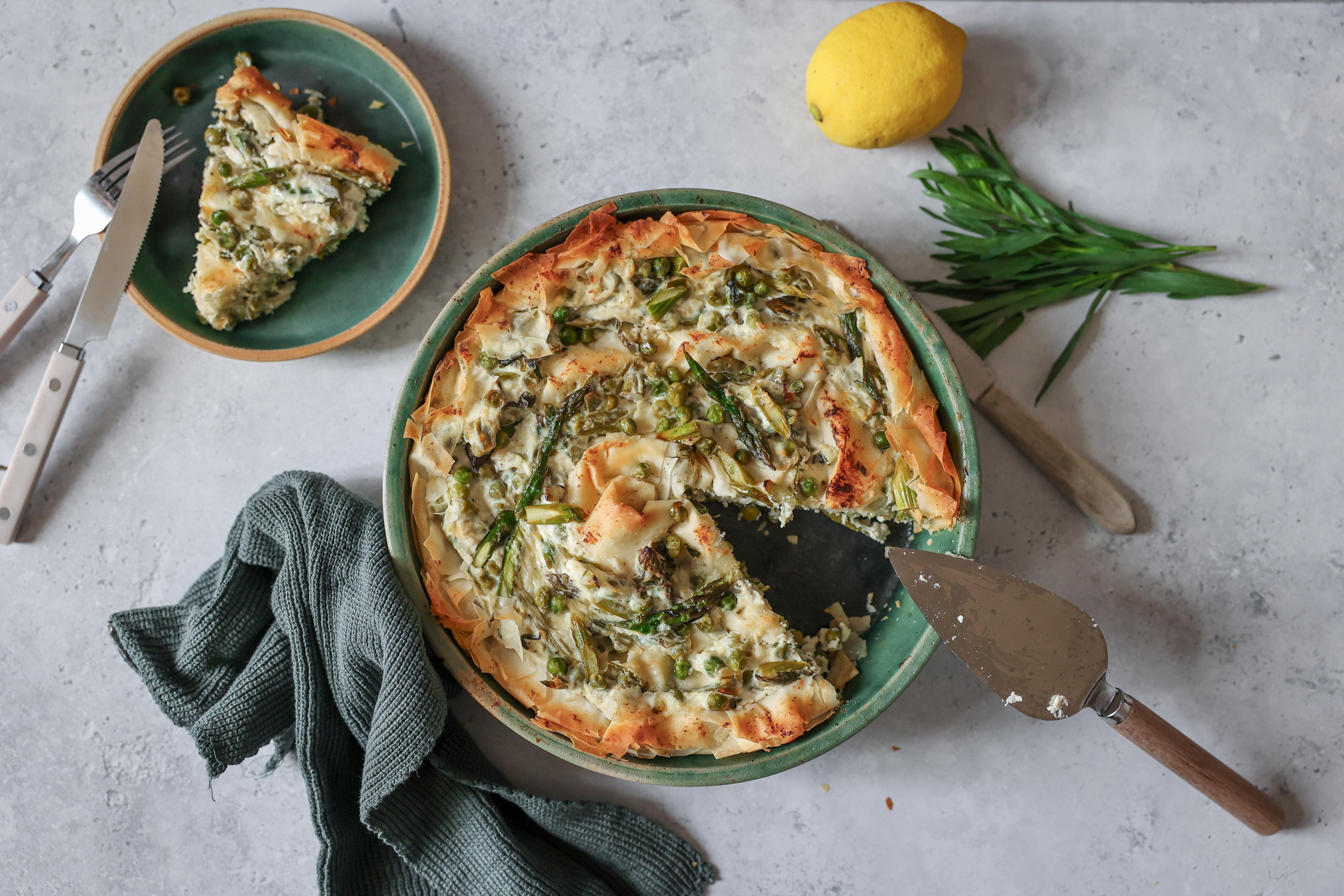 Filotorte mit grünem Spargel, Erbsen und Ricotta: Filotorte mit grünem Spargel, Erbsen und Ricotta: Schön frühlingshaft!