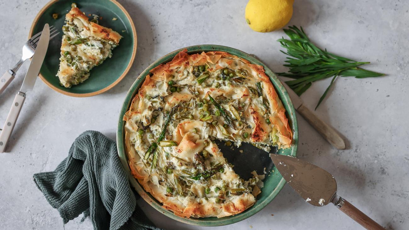 Filo-Tarte mit grünem Spargel, Erbsen und Ricotta: Davon gibt es nicht ...