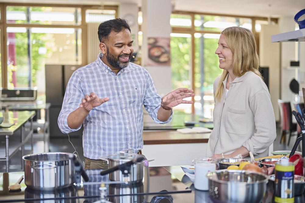 Kochen mit Stephan Anpalagan: Stephan Anpalagan kocht Kokosnuss ...