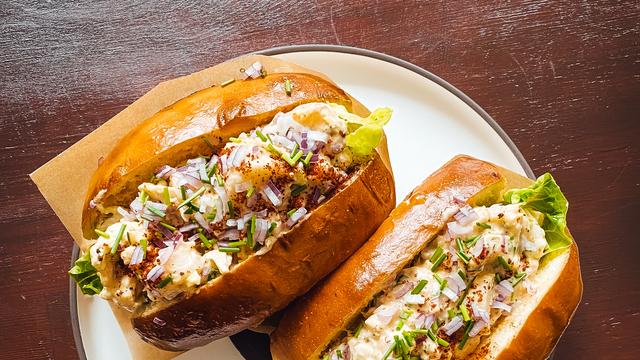 Vegane Lobster-Rolls: Der heißeste Hund ist ein veganer Hummer
