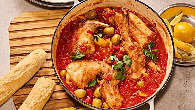 Kaninchen mit Oliven, Tomaten, Zitrone: Wild auf Wild