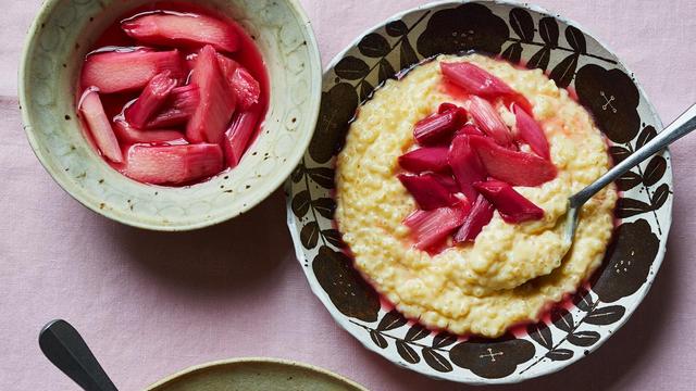 Tapiokapudding und Rhabarber: Pudding? Mit Perlen!