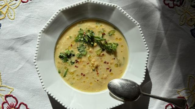 (+) Vegane Avgolemono: Bringen Sie sich in Löffelchenstellung, es gibt Suppe 