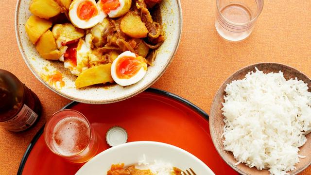 Curry mit gekochten Eiern : Das Curry aus dem Vorratsschrank