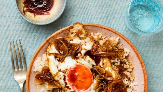 (+) Malaysische Eier: Spiegeleier, aber fancy