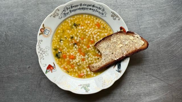 (+) Knoblauchbrühe: Wir wollen Knollen