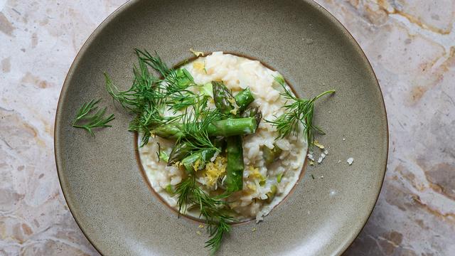 Broad Bean Risotto with Asparagus: A Final Spring Risotto