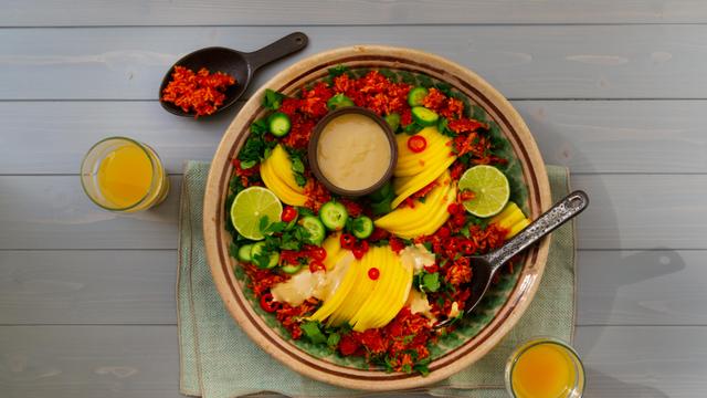 Crispy Jollof Rice: Wenn bei 30 Grad der Hunger kommt