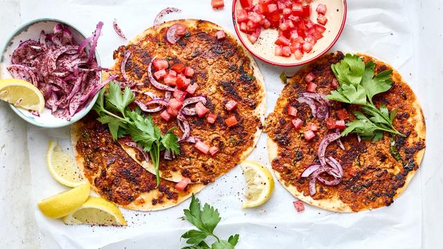 Vegane Lahmacun: Türkische Leckerei mit Abkürzung