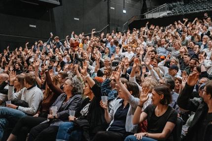ZEIT Podcast-Tour 2025: "Alles gesagt?" live – Die Publikumsfolge