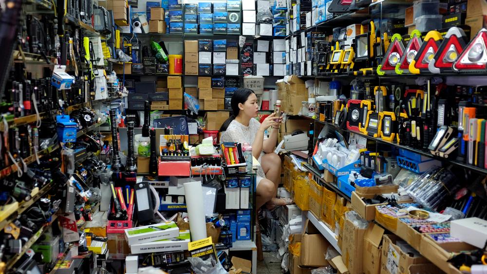 Shenzhen: Viele Shops im Huaqiangbei-Markt sind zugleich Online-Versandhaus und Außenposten der Fabriken.